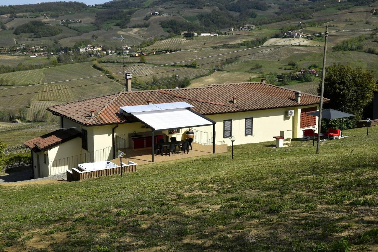 Casavacanzedezza Montecalvo Versiggia 외부 사진
