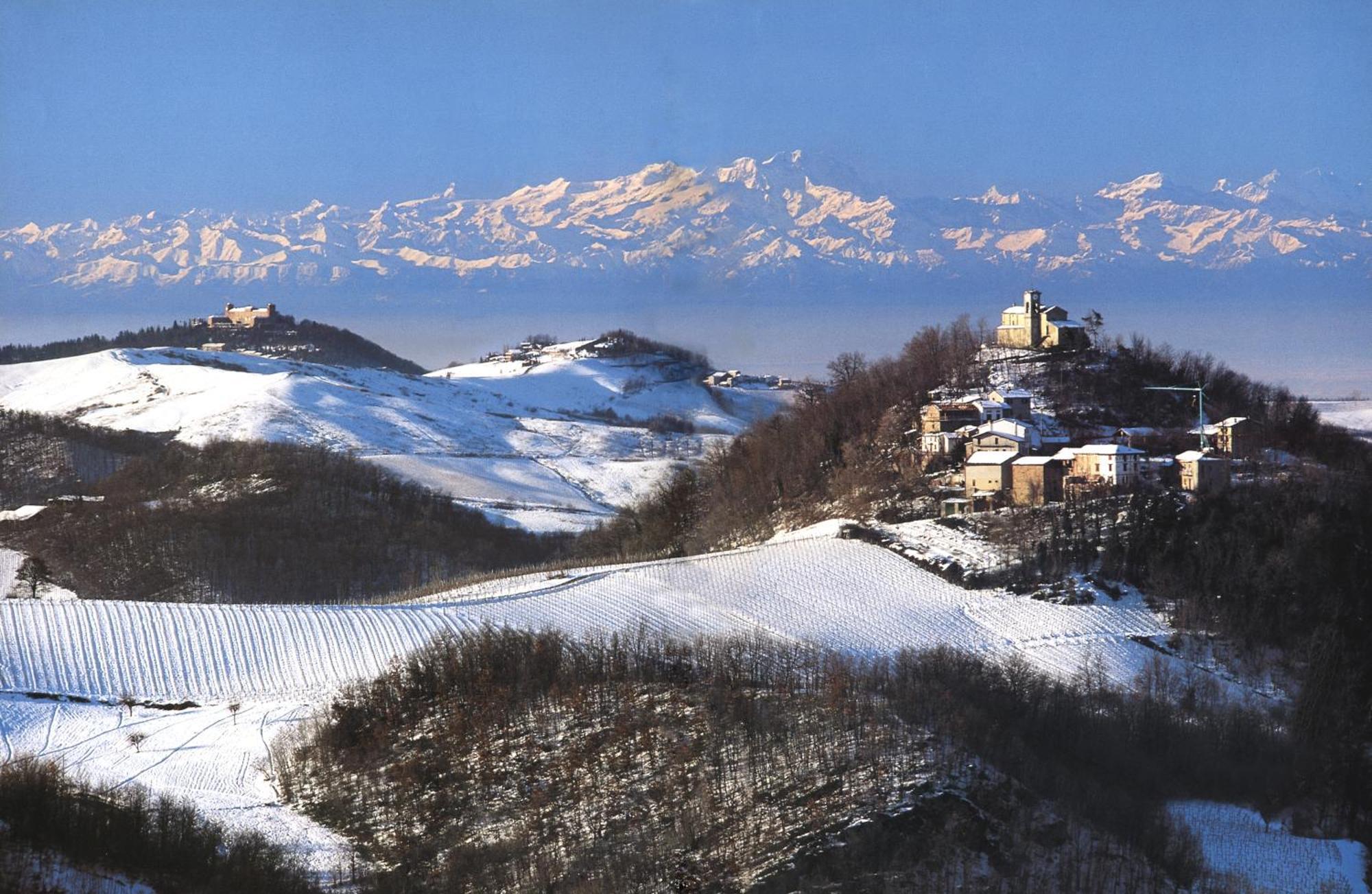Casavacanzedezza Montecalvo Versiggia 외부 사진