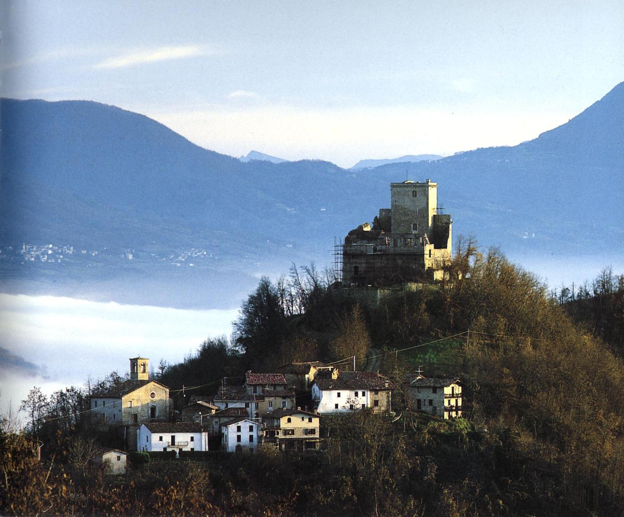 Casavacanzedezza Montecalvo Versiggia 외부 사진