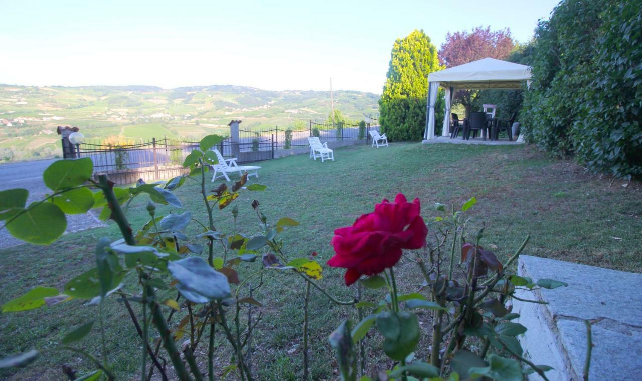 Casavacanzedezza Montecalvo Versiggia 외부 사진